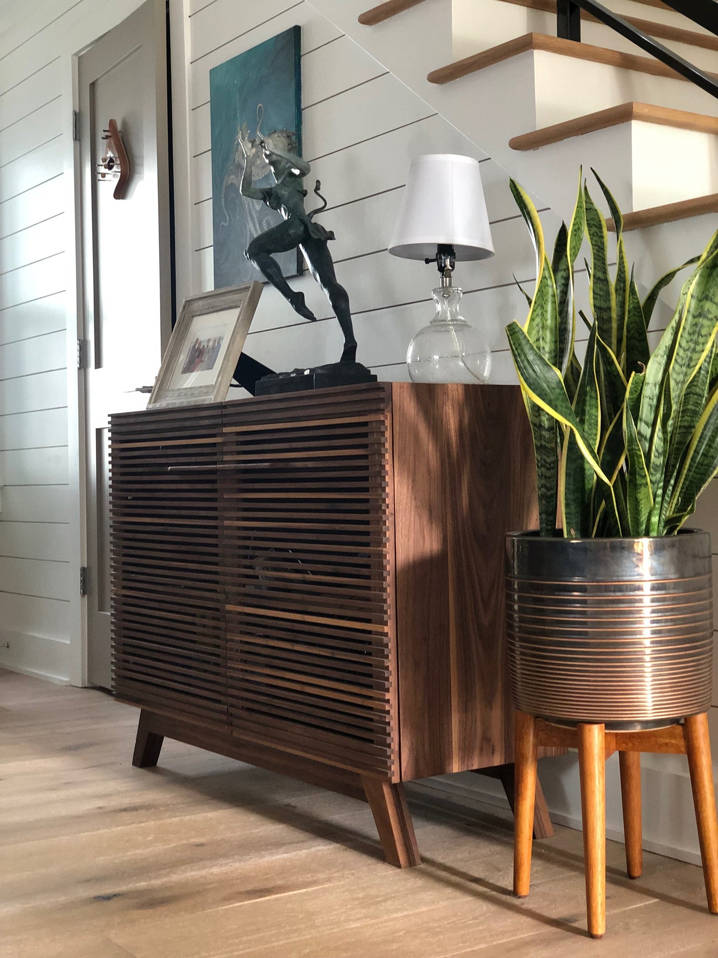 Custom wood furniture. White Oak. Custom Furniture made in Georgia. Woodbee Woodworks. Woodworker. Table. Coffee Table. Night stand. Desk. Dresser. Stool. Bench. Media Cabinet. Bar Cabinet. Bed Frame. Interior Design. Record Cabinet